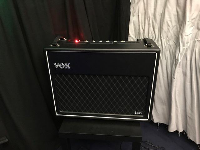 bandtown - Raum 2 Amp VOX Tony Bruno